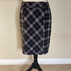 “ 346 “ Brooks Brothers Petite Plaid Skirt